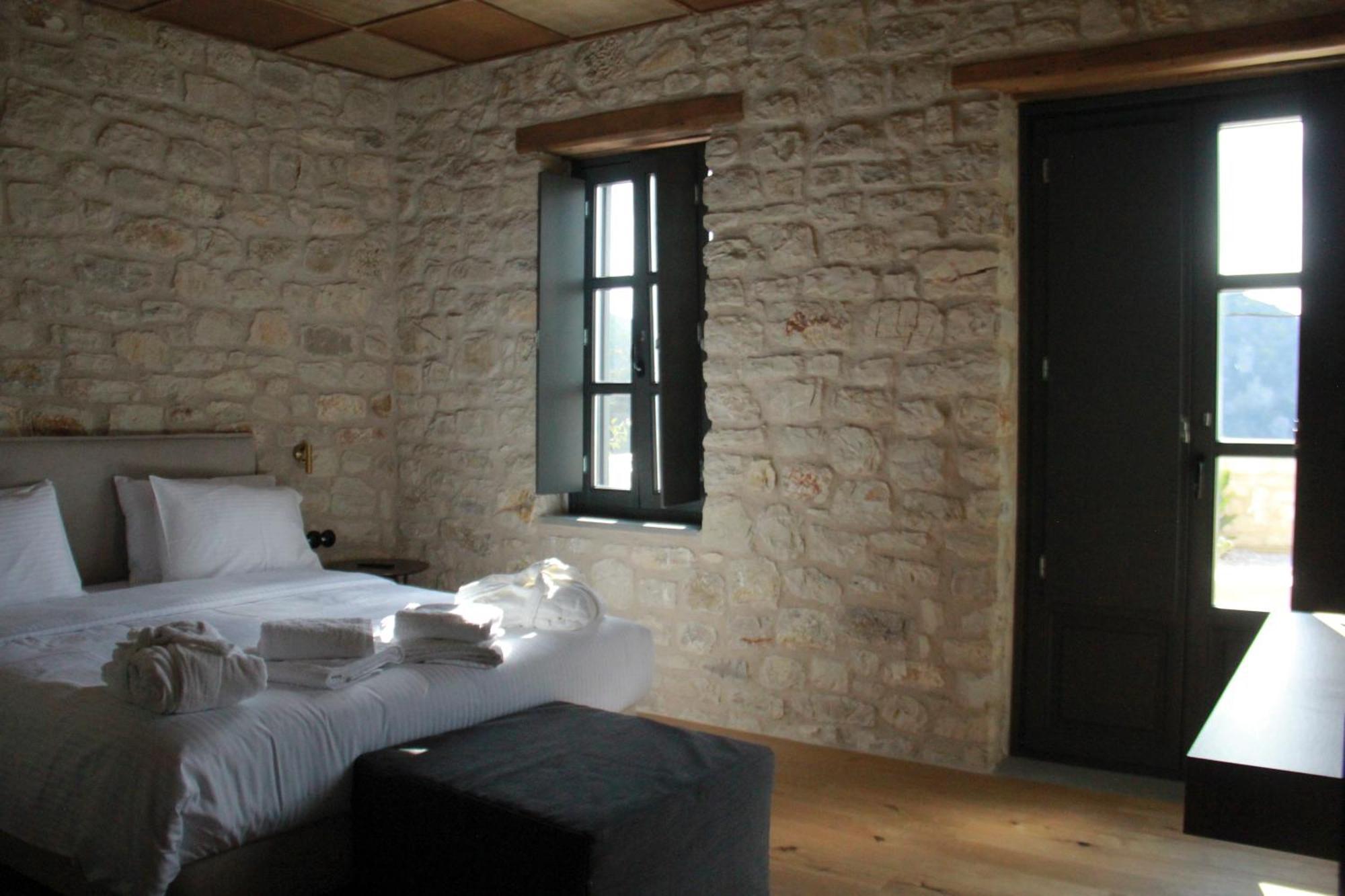 Lithero Suites Stemnitsa Exterior photo