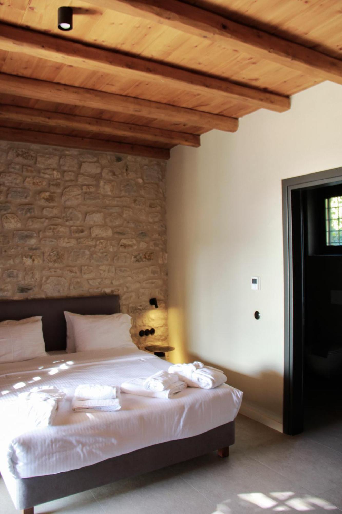 Lithero Suites Stemnitsa Exterior photo